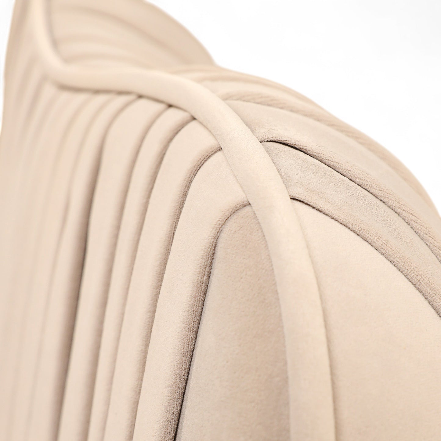 Maud Armchair Lounge Chair