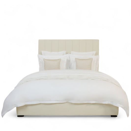 Bed - Bouclé Babson