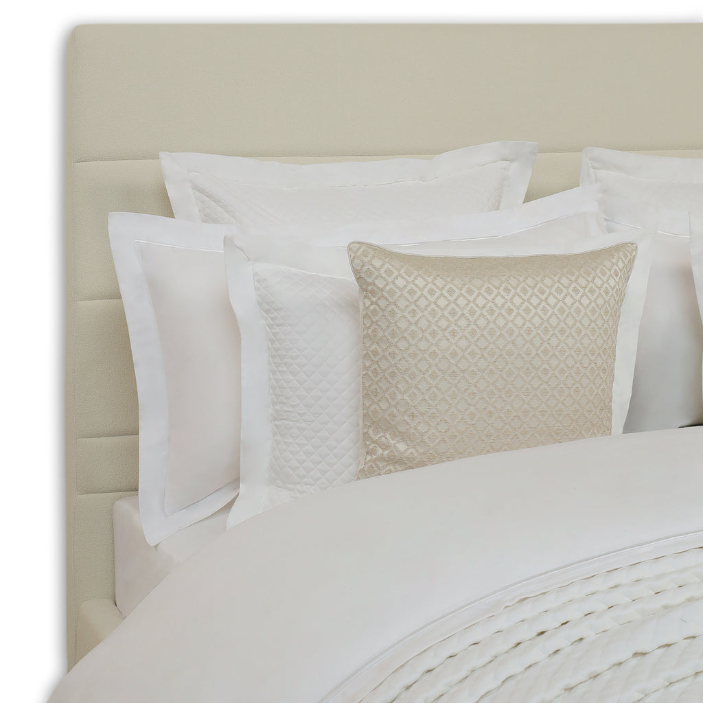Bed - Bouclé Gaia