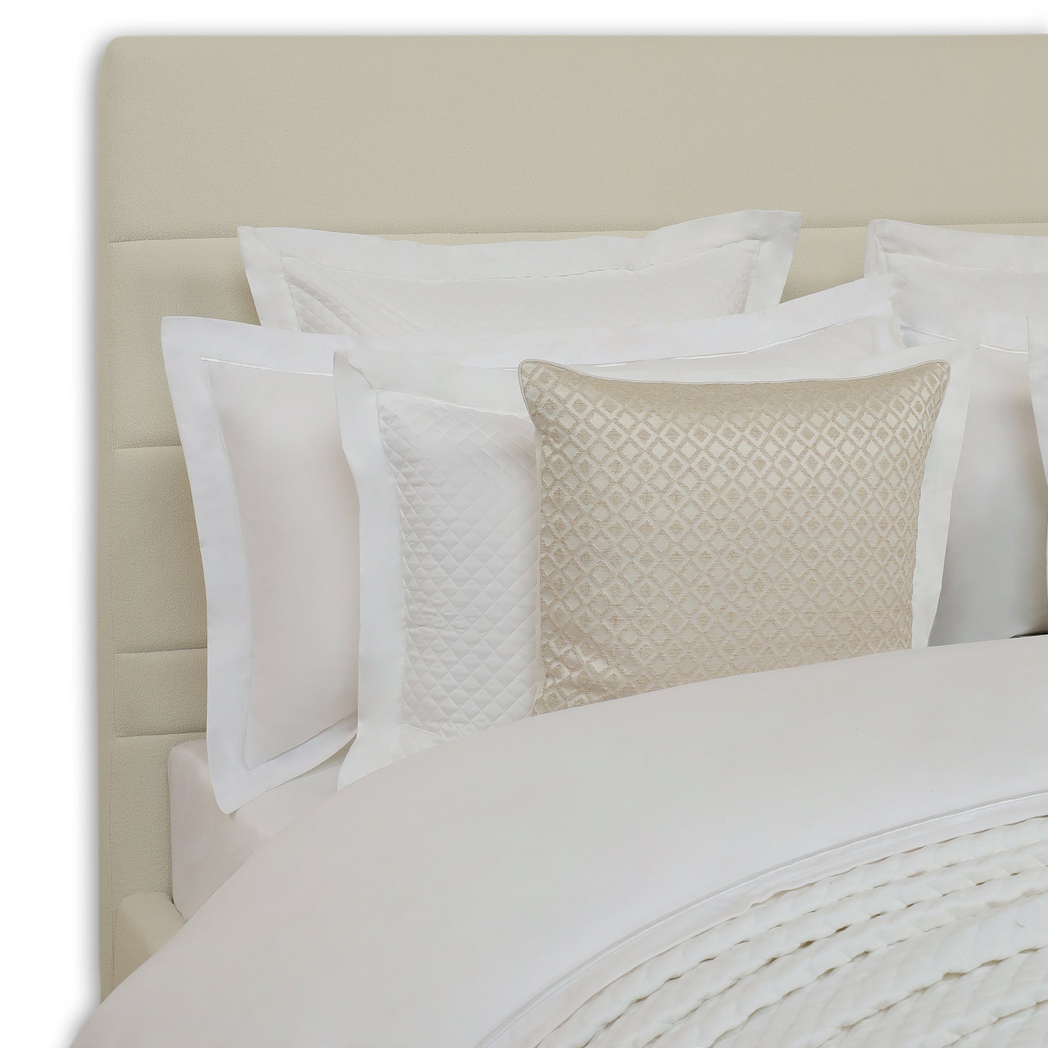 Bed - Bouclé Gaia