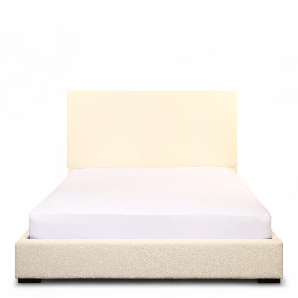 Bed - Bouclé Rafe