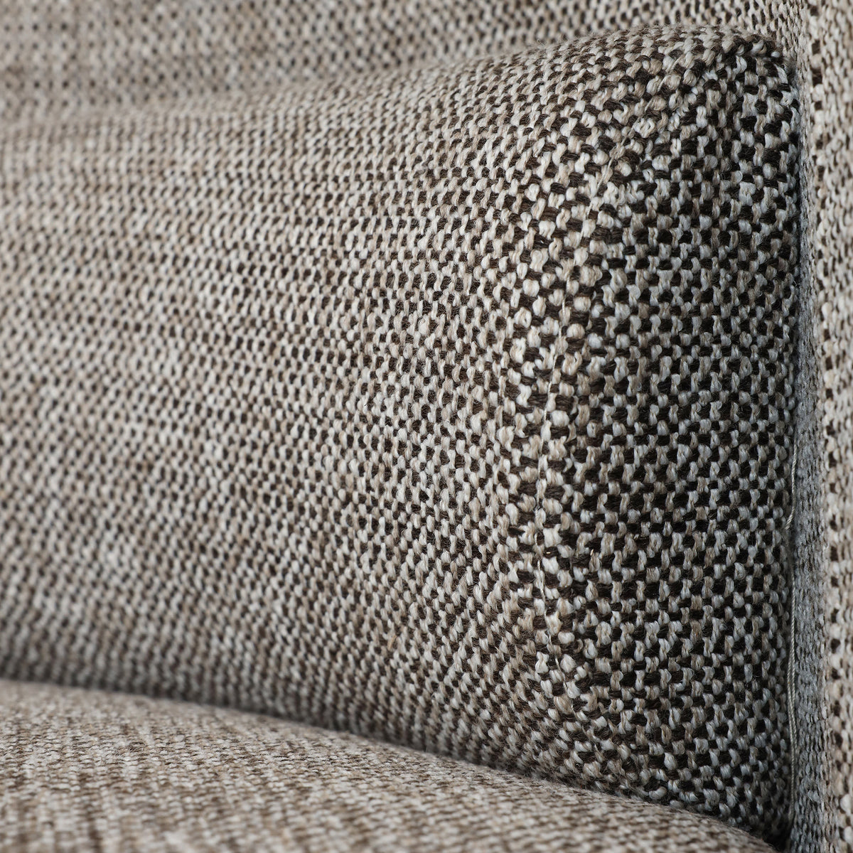 Xander Chair