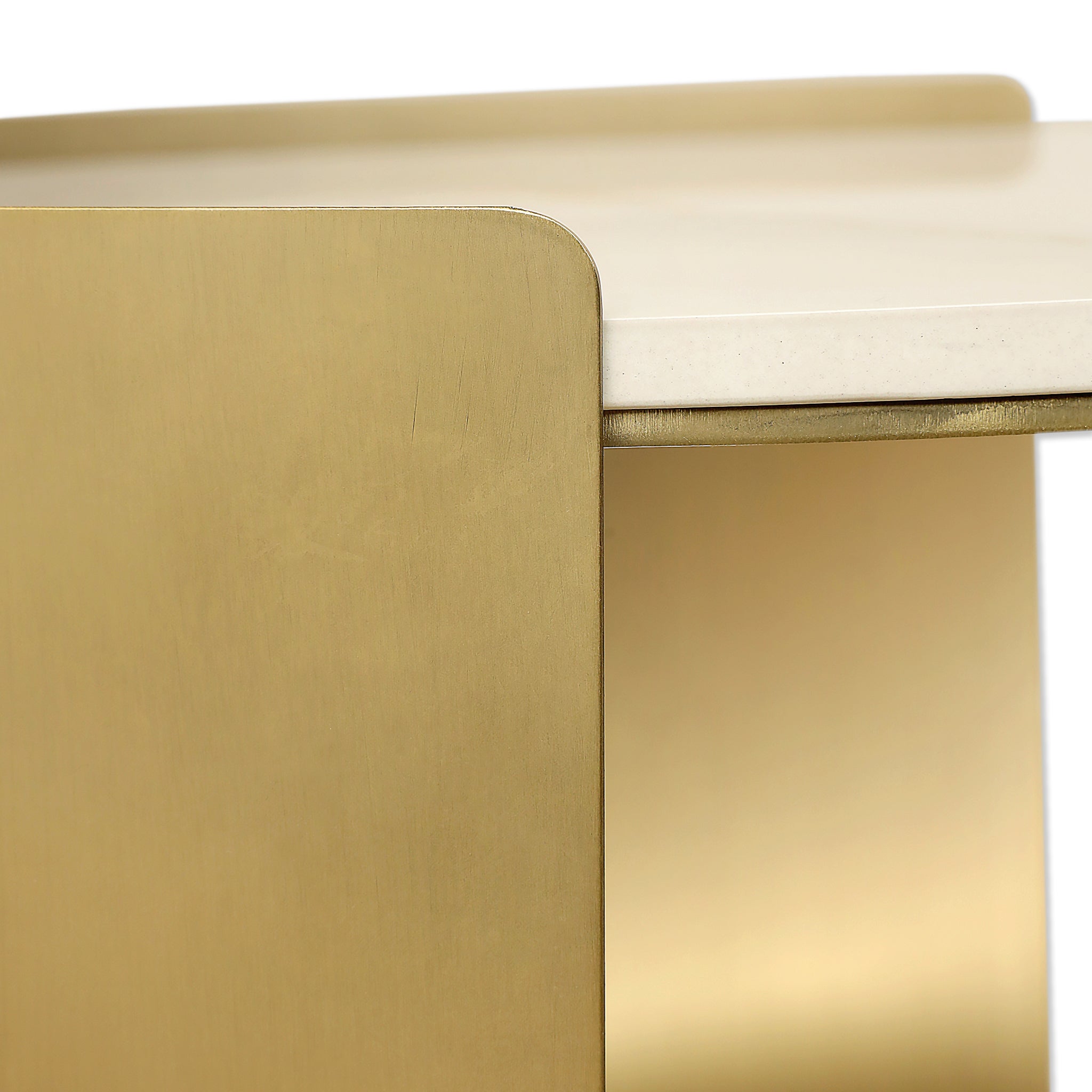 Ceres Coffee & Side Table
