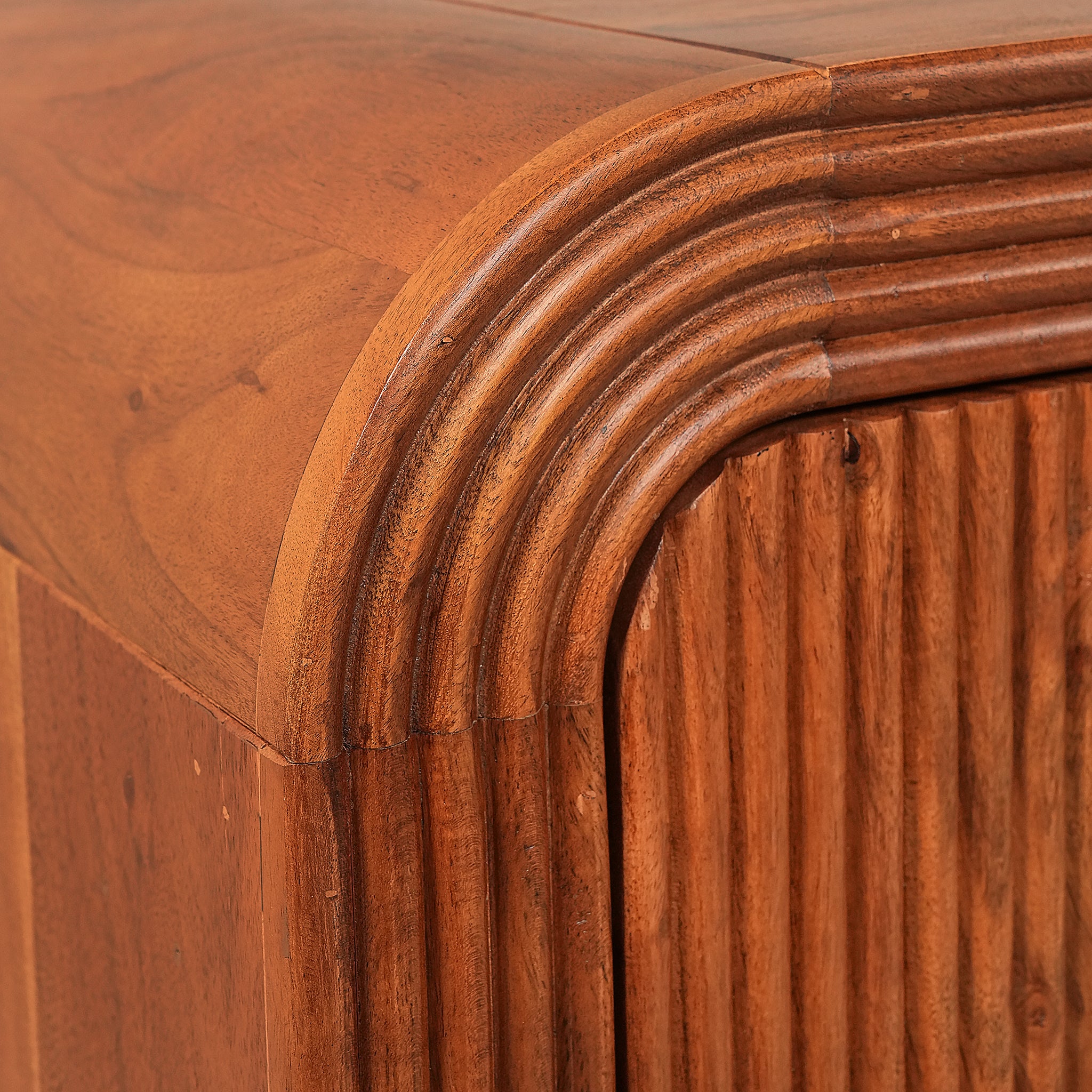 Porto Sideboard / Cabinet