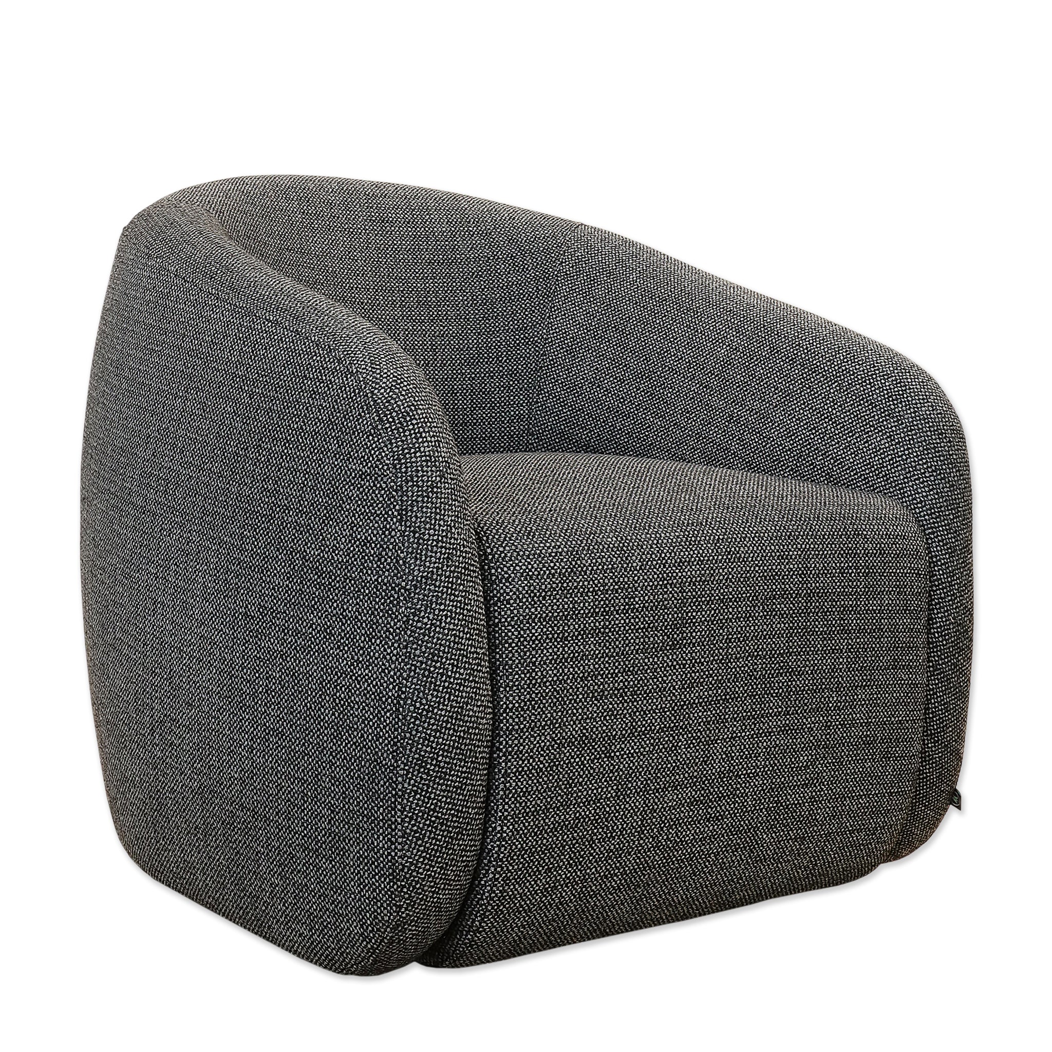 Maua Swivel Armchair Lounge Chair
