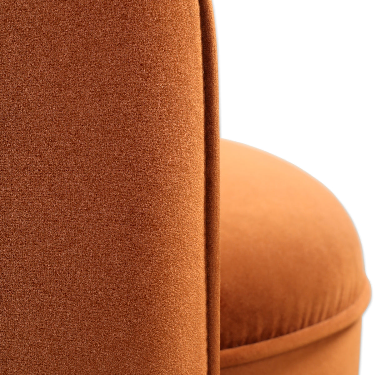 Bassett Armchair Lounge Chair