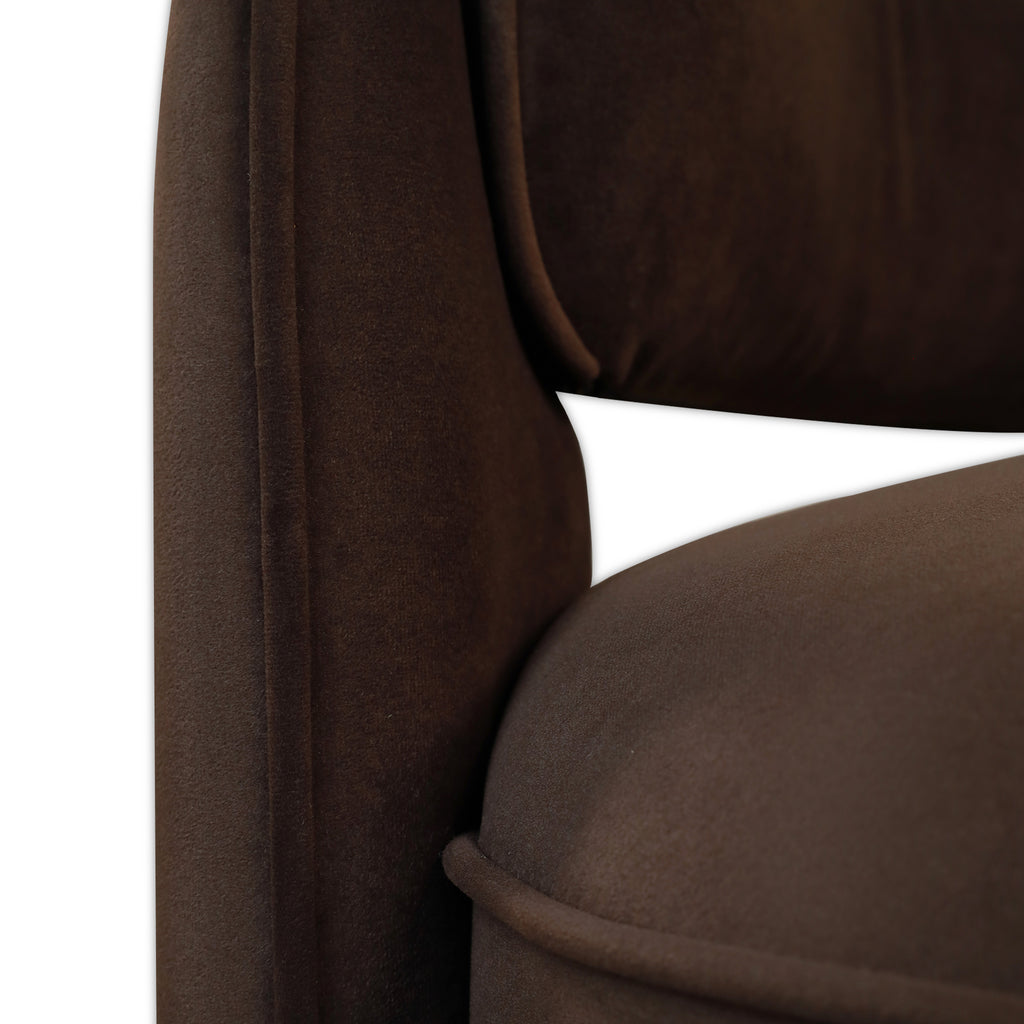 Bassett Armchair Lounge Chair