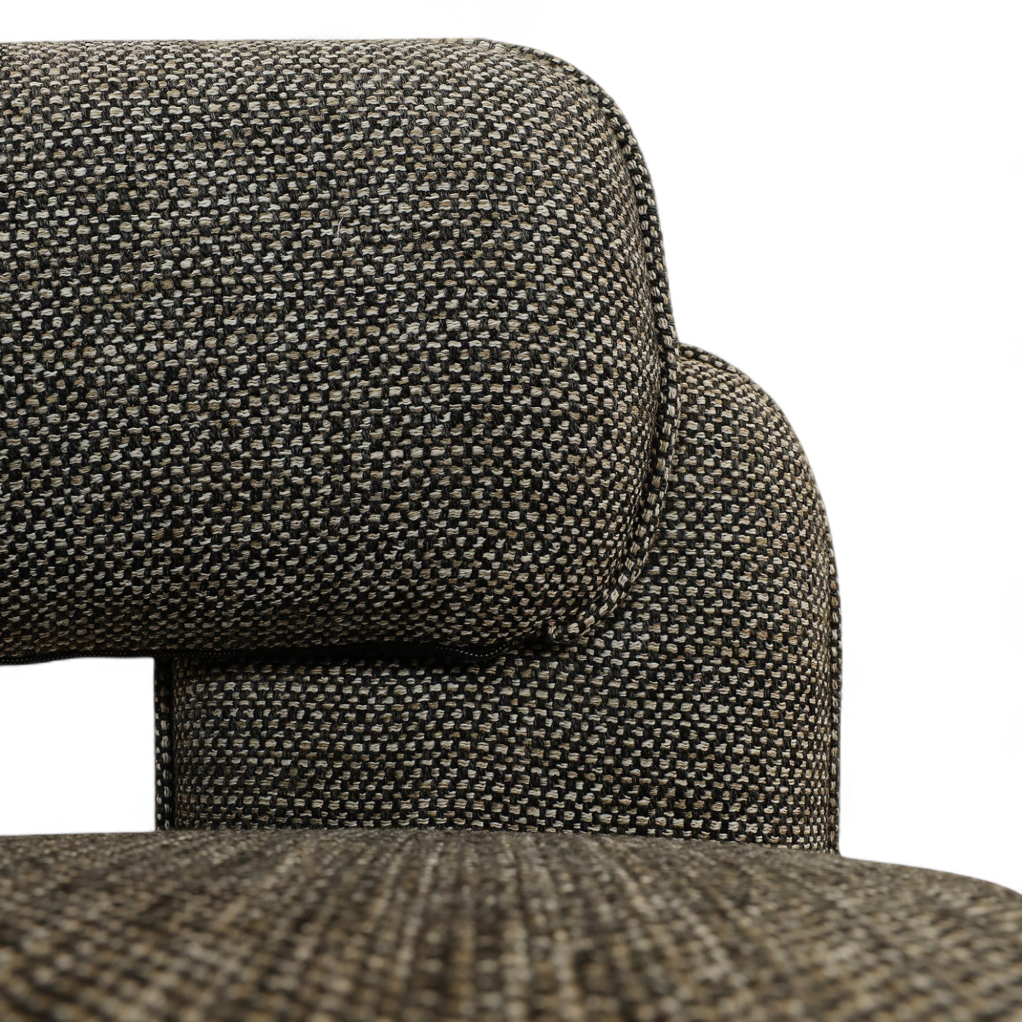 Bassett Armchair Lounge Chair