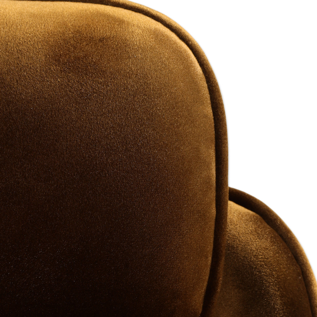 Bassett Armchair Lounge Chair