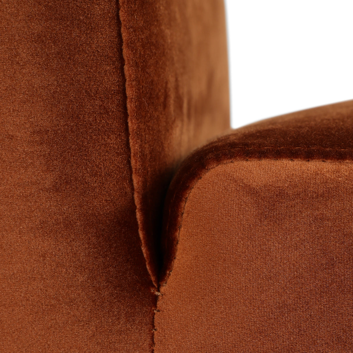 Quinn Lounge Chair