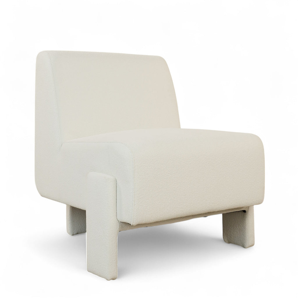 Quinn Lounge Chair