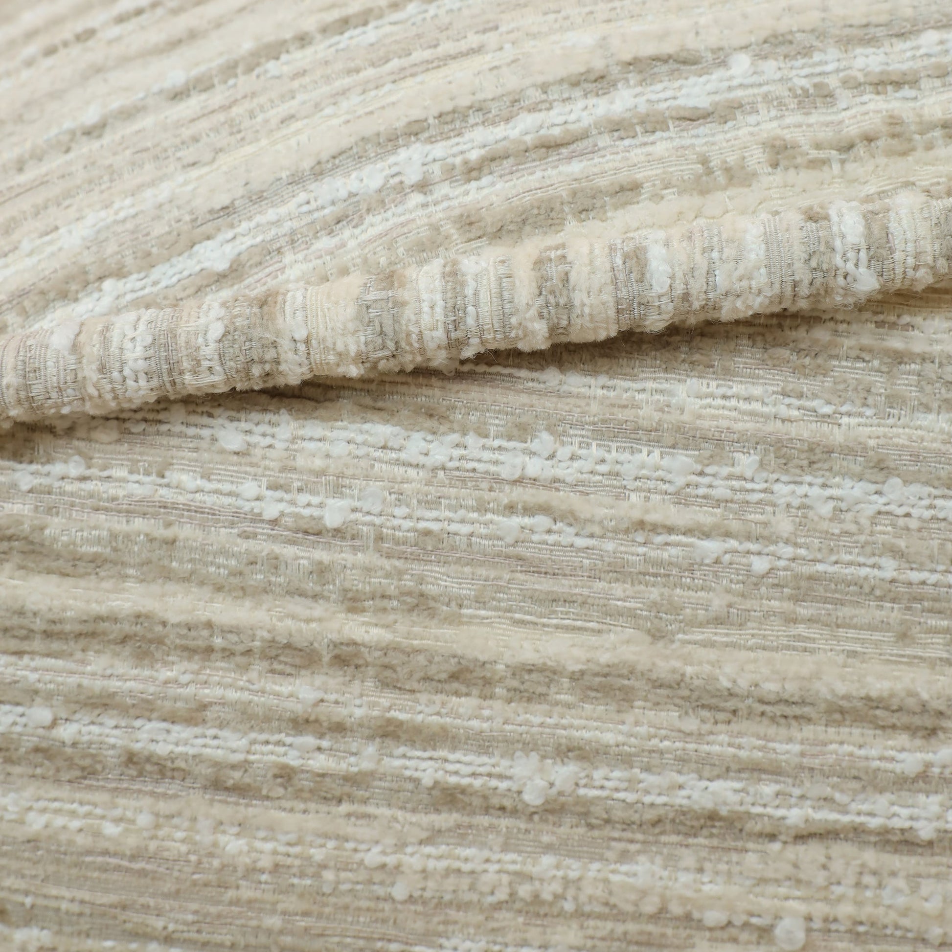 '-Echo Lounge Chair-Bloomr